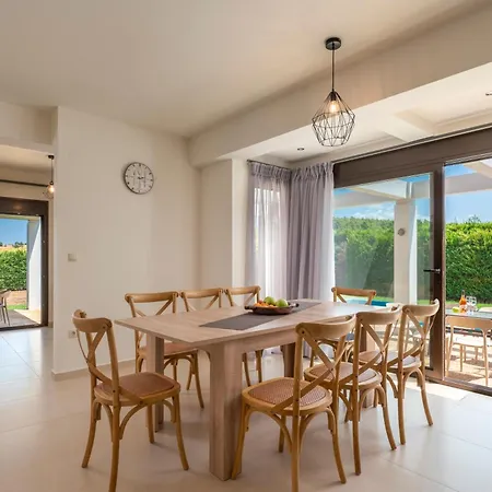 Orange Tree Tatil Evi *